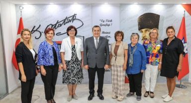 Başkan Batur’dan kadınlara tam destek