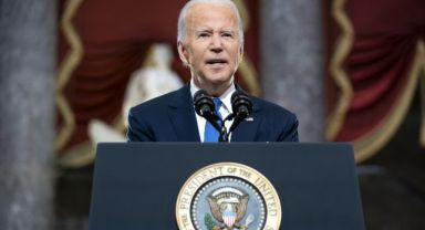 Biden'dan Putin'e: NATO müttefiklerinin her karış toprağını savunmaya hazırız