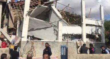 Bir binada gaz sıkışması sonucu patlama meydana geldi! Enkaz altında kalanlar var