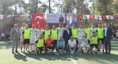 Bornova Belediyesi'nde birimler arası futbol heyecanı