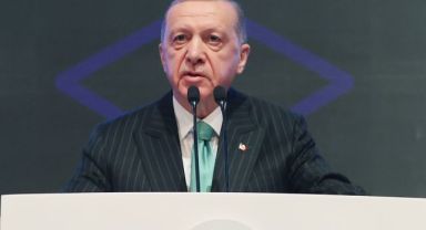 Cumhurbaşkanı Erdoğan'dan gençlere kripto para uyarısı