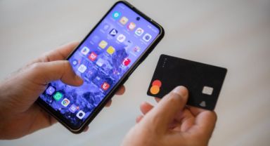 E-kredi kartı güvenlik açığı doğurabilir
