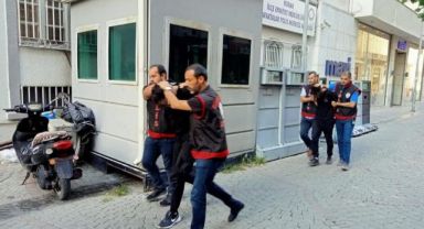 İçki masasında Kur'an-ı Kerim'e saldıran zanlılar tutuklandı