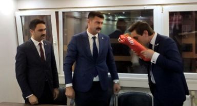 İzmir Alperen Ocaklarında görev değişimi