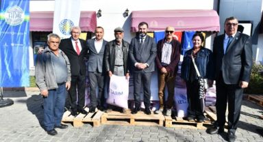 İzmir'de atalık karakılçık buğdayı bir avuçtan 11 bin dönüme çıkıyor