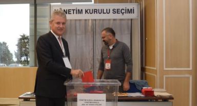İZTO'da Özgener güven tazeledi!