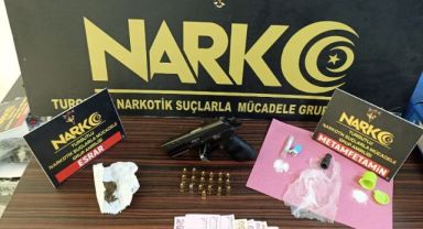 Manisa'da 5 adrese uyuşturucu baskını: 4 kişi tutuklandı