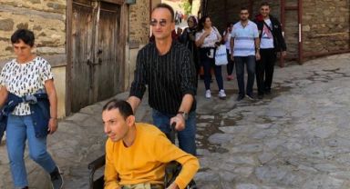 Narlıdere Belediyesi'nden engelsiz gezi