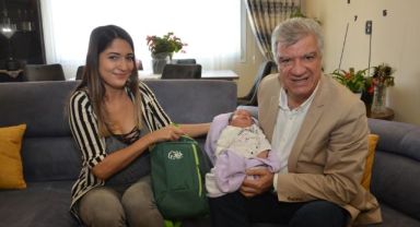 Narlıdere'de hoş geldin bebek ziyaretleri devam ediyor