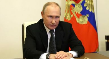 Putin, Ukrayna'dan ilhak edilen bölgelerde sıkı yönetim ilan etti