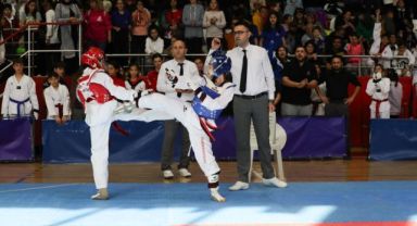 Bayraklılı sporculardan 3 madalya daha