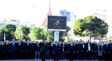 Büyük Önderimiz Atatürk Bornova’da saygı, sevgi ve özlemle anıldı