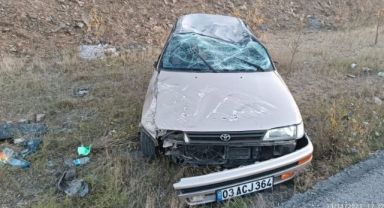 Direksiyon hakimiyetini kaybetti! Takla atan otomobilde 4’ü aynı aileden 5 kişi yaralandı