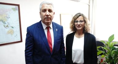 Egeli akademisyen Türkiye’yi İspanya’da temsil edecek