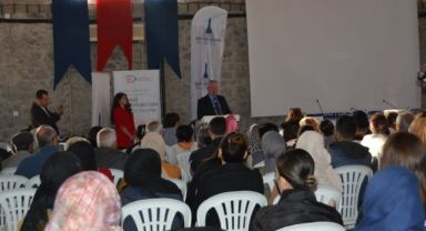 Engelli ebeveynleri için panel ve çalıştay yapıldı