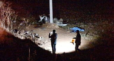 İzmir’de otomobil şarampole yuvarlandı: 1 ölü, 1 yaralı