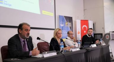 İzmir Ekonomi’de ‘medya’ zirvesi