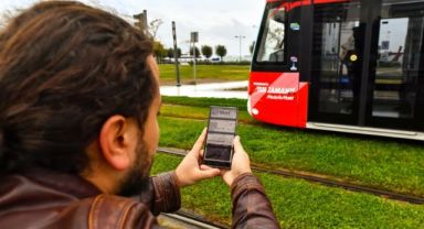 İZUM Mobil ile kent trafiği cebinizde