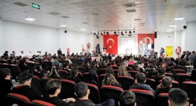 Kınık Belediyesi’nden öğretmenlere anlamlı hediye
