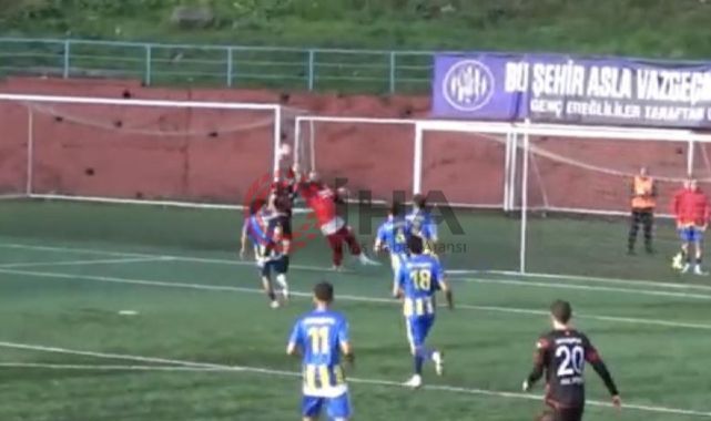 Maçta korkunç kaza! Kafatası çatladı