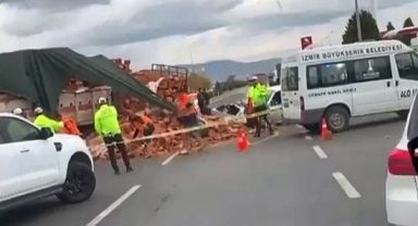 Otomobil, tuğla yüklü kamyonla çarpıştı: 1 ölü
