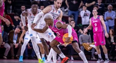 Basketbol Şampiyonlar Ligi: Pınar Karşıyaka: 80 - Telekom Baskets Bonn: 89