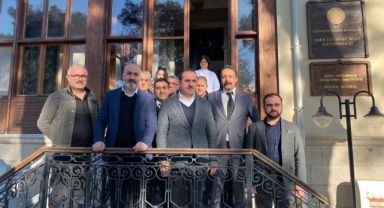 Bornova'da AK Parti hız kesmiyor