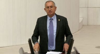 CHP’li Sertel: PTT’nin balını yediler peteğini bıraktılar!