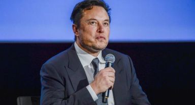 Elon Musk Twitter avukatı Baker'ı kovdu