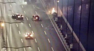 FSM köprüsünde zincirleme trafik kazası! 4 araç birbirine girdi