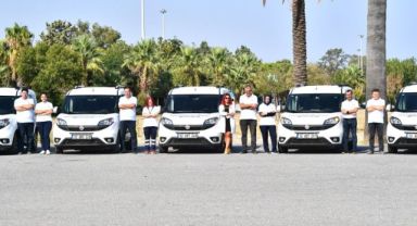 İzmir Büyükşehir Belediyesi Eşrefpaşa Hastanesi’nden sağlık atağı; Hastaya evde destek birimi 5 ilçede hizmette