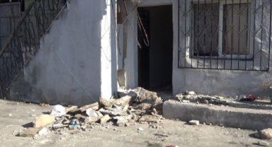 İzmir'de çöken balkondan düşen 1 kişi yaralandı