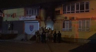 İzmir’de ilkokulda yangın büyümeden söndürüldü