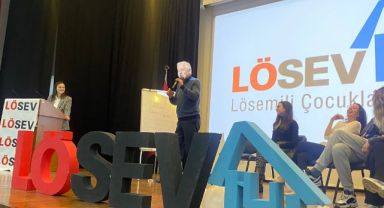 LÖSEV, Dünya Gönüllüler Günü'nde onları unutmadı