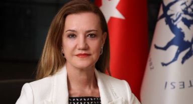 Rektör Hotar: Kaybedilen itibarı bu şekilde siyaset geri getirmez