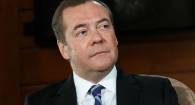 Rusya Güvenlik Konseyi Başkan Yardımcısı Medvedev'den 2023 tahminleri