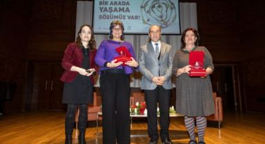 Soyer: Bebekten katil yaratan düzenle mücadele ediyoruz