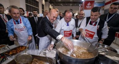 Soyer Turizm Fuarı açılışında konuştu: Hedef 4 milyon turist