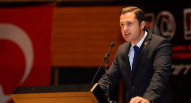Yücel’den beklenen istifa açıklaması geldi!