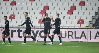 Altay’ın stoper ikilisi takımın istikrar abidesi