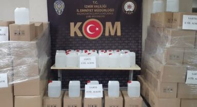 Araç içerisinde 1 tondan fazla sahte etil alkol çıktı