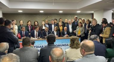 Aslanoğlu mazbatasını aldı! Ne mesajlar verildi?