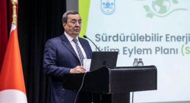 Batur: Konak, düşük karbonlu ilçe olacak
