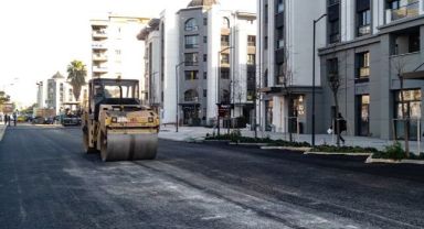 Bayraklı'da yol yenileme seferberliği
