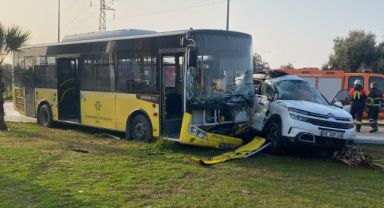 Halk otobüsü ile otomobil çarpıştı: 1 ölü, 4 yaralı
