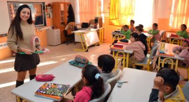 İZDO'dan Kaklıç İlkokulu Öğrencilerine Ağız ve Diş Sağlığı Eğitimi