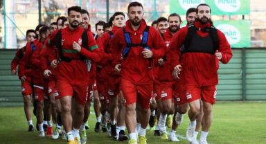 Kaf-Kaf’ta hareketli saatler yaşanıyor