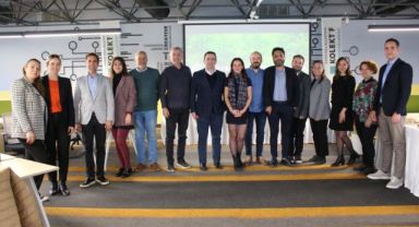 Kolektif Girişimcilik Merkezi’nde gurur veren imza töreni