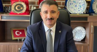 Başdaş: Batur deprem olmamış gibi hareket ediyor