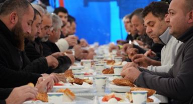 Başkan Oran sanayi esnafı ile kahvaltıda bir araya geldi